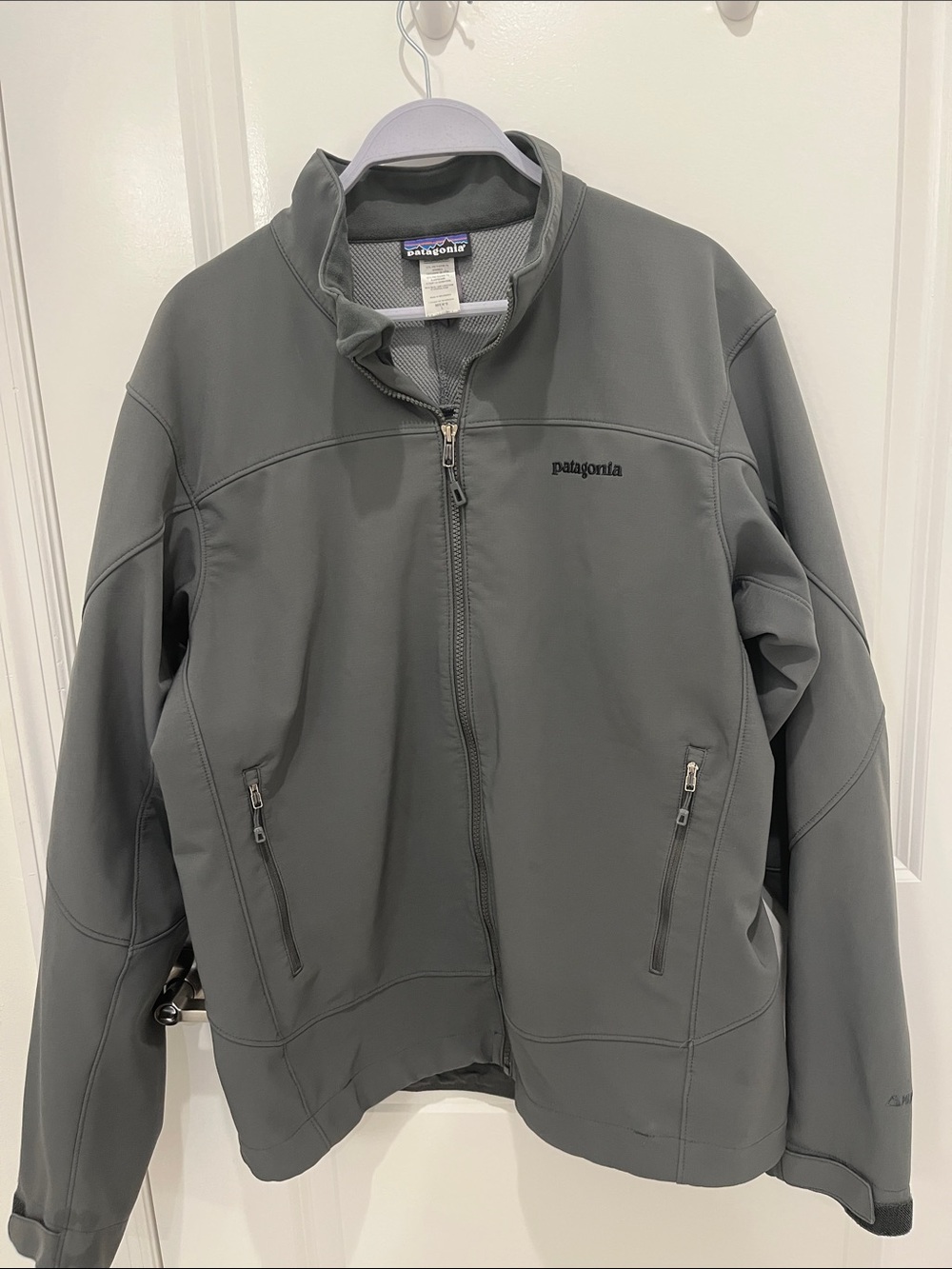 Patagonia Polartec Windbloc Men's Charcoal Gray Jacket - Full Zip